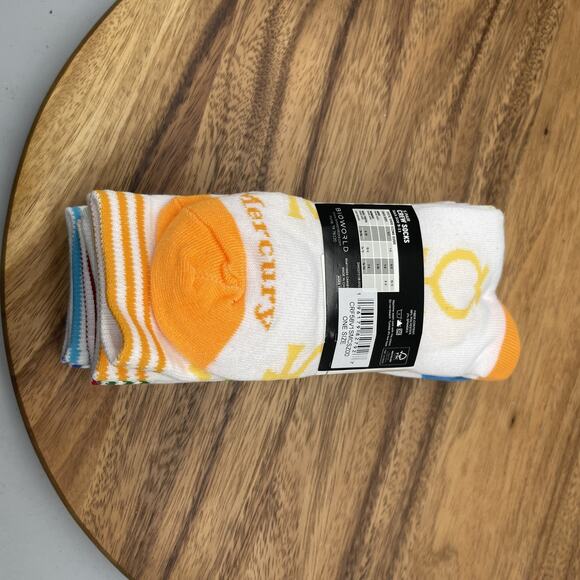 Sailor Moon Crystal Crew Socks Womens One Size Anime Manga Bioworld Set Of 5 New - Picture 2 of 6